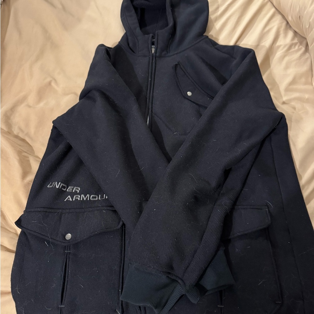 Under Armour Men's black Zip-Up Sweater